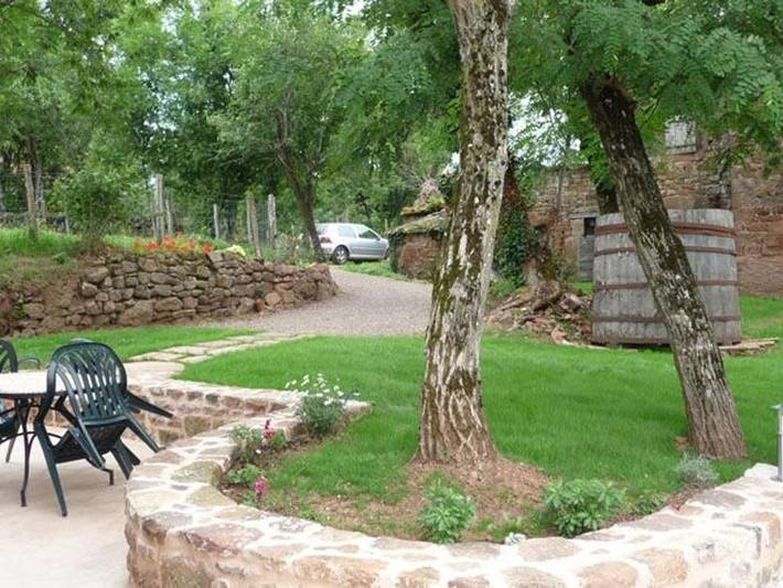 Location de vacances pour 4 personnes, avec terrasse à Nauviale - 2