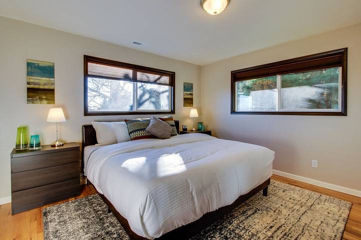 Vacation house for 6 people, with yard and balcony in Oregon