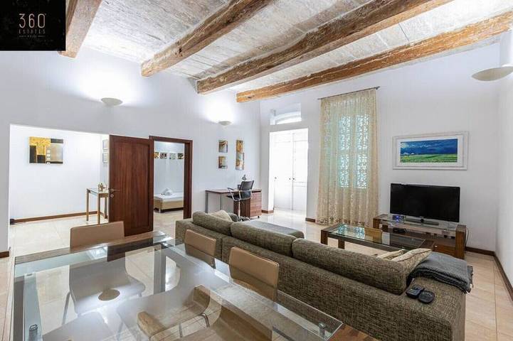 Apartment for 4 people in Valletta