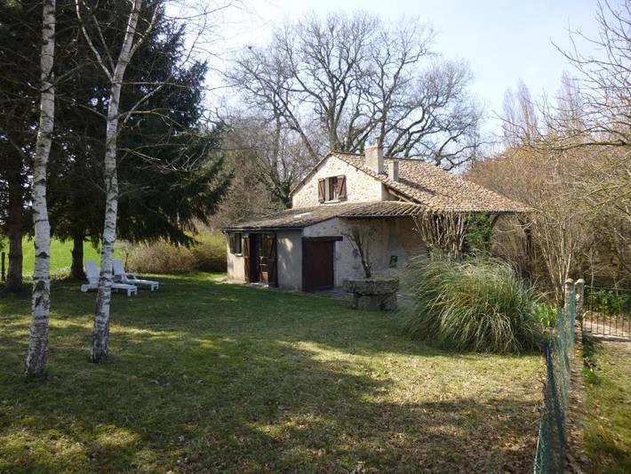 Location de vacances pour 4 personnes, avec jardin, animaux acceptés à Journet