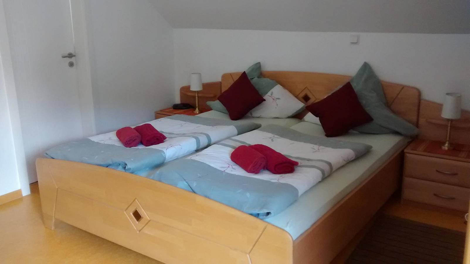 Doppelzimmer Dusche/Wc/Balkon in Enkirch, Bernkastel-Kues & Umgebung