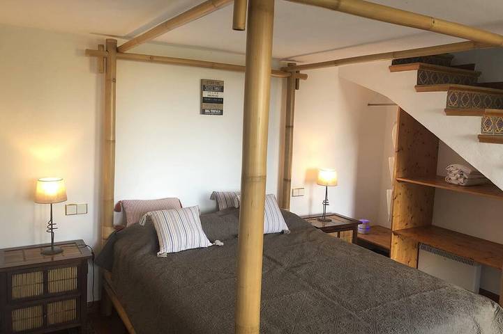 Chambre d’hôte pour 2 personnes, avec jacuzzi et jardin ainsi que piscine et sauna à Estepona - 4