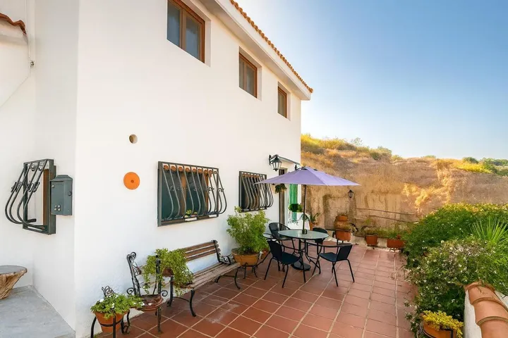Holiday home for 4 people, with terrace and view - 1