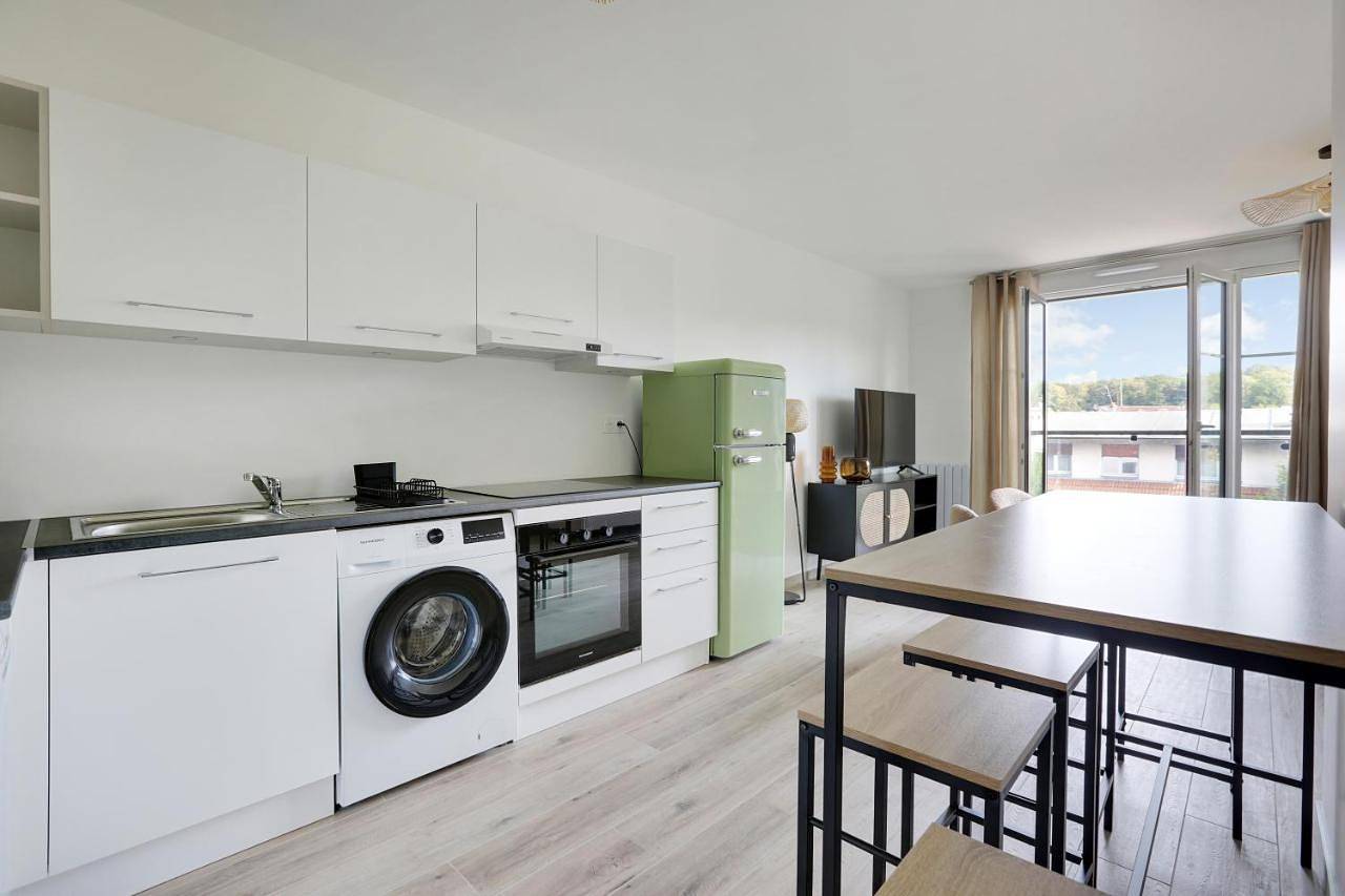 Appartement entier, La Résidence Alpha Viroflay 201 - 1 chambre - 4 pers in Viroflay, Yvelines