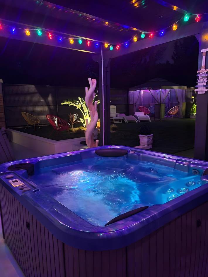 Maison de vacances pour 4 personnes, avec jacuzzi à Carcassonne