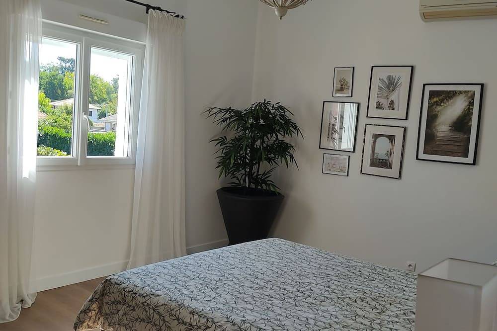 Villa climée dans quartier calme en bordure de fôret classé 4* in Biganos, Région d'Arcachon
