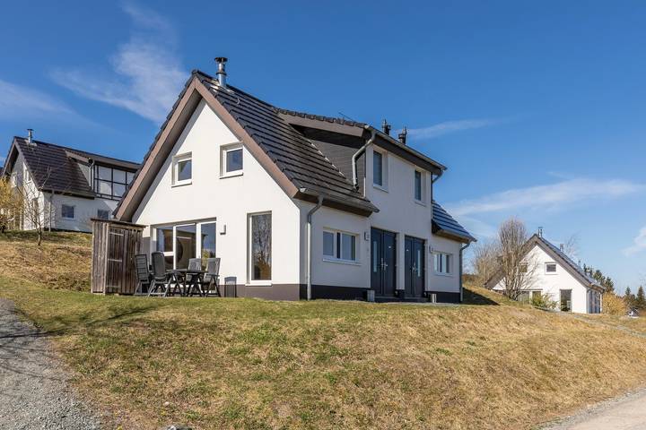 Bungalow voor 4 personen, met Balkon/Terras en Terras in Winterberg