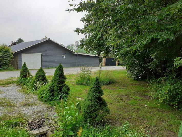 Location de vacances pour 2 personnes, avec terrasse et vue dans La Neuville-aux-Joûtes - 3