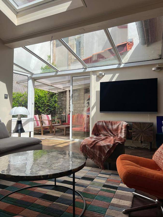 Gîte pour 6 personnes, avec terrasse dans La Gare Du Midi Biarritz