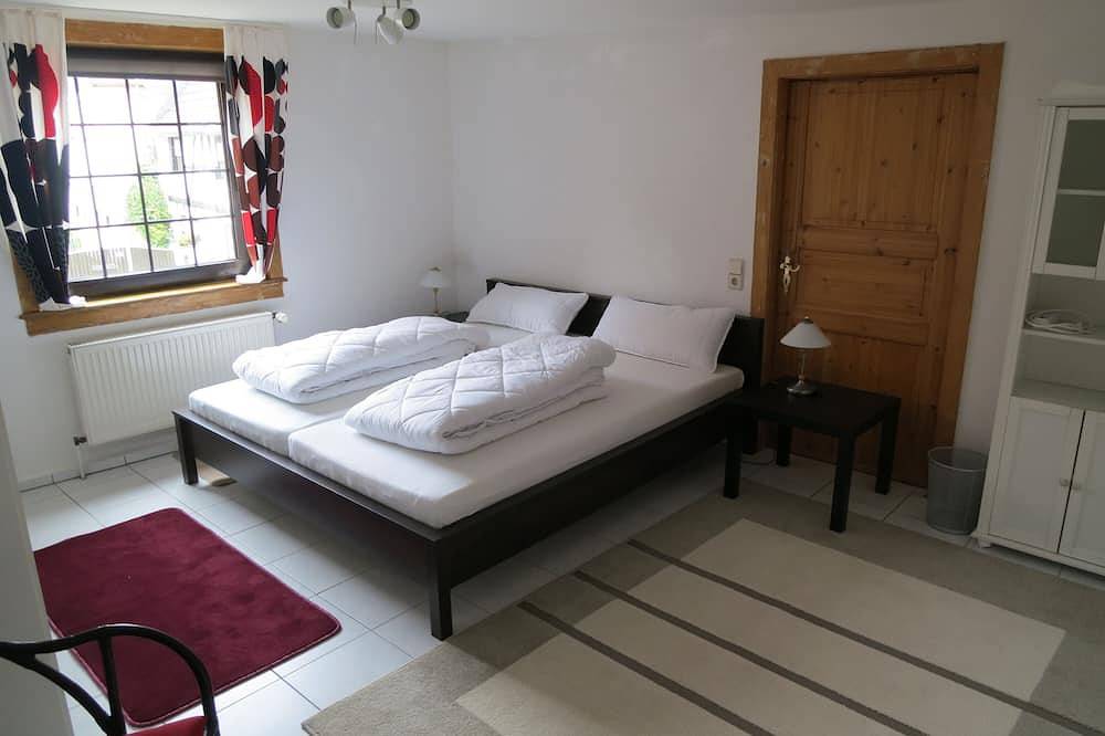 Ganze Wohnung, Sonnige Fachwerkhaus-Wohnung Nähe Frankfurt/M in Jügesheim, Rodgau