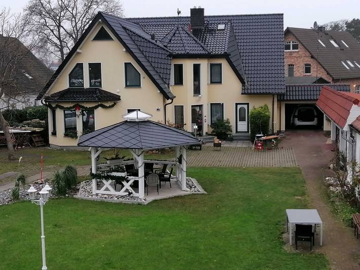 Ferienwohnung für 2 Personen, mit Terrasse und Garten