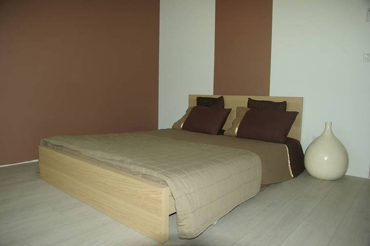 Location de vacances pour 6 personnes, avec terrasse et jardin à Salernes - 2