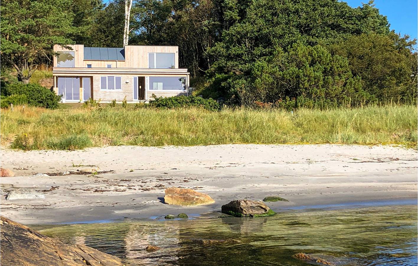 Ferienhaus für 8 Personen mit Garten in Farsund