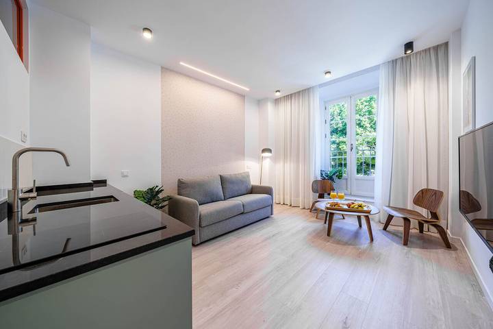 Apartment for 4 people in Soho