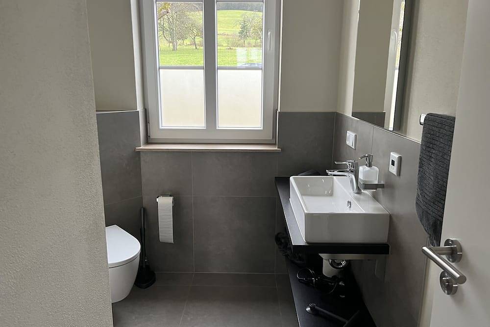 Ganze Wohnung, Ferienwohnung Goldrenette – Ihr Traumurlaub im Saarschleifenland in Mettlach, Saar-Nahe-Bergland