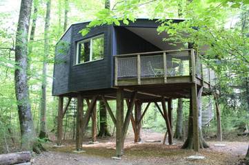 Maison d’hôte pour 7 personnes, avec terrasse ainsi que vue et jardin dans Canton du Jura