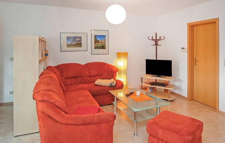 Ganze Ferienwohnung, Gemütliches Strandapartment mit TV, Terrasse und Geschirrspüler in Walow, Mecklenburgische Seenplatte
