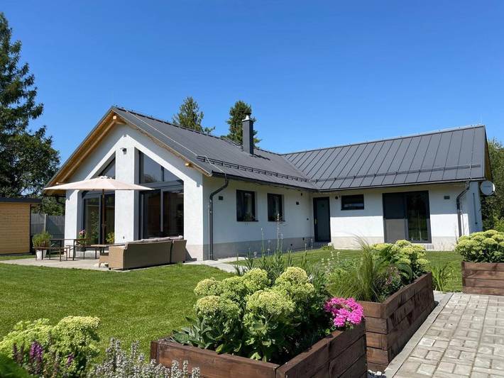 Ferienhaus für 12 Personen, mit Garten und Sauna sowie Ausblick - 1
