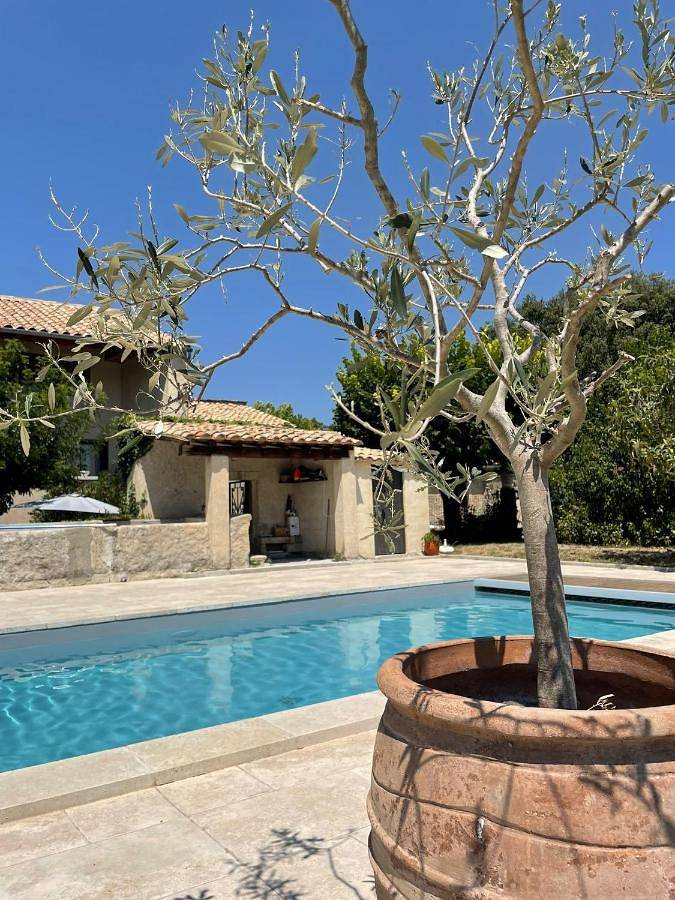 Chambre d’hôte pour 2 personnes, avec terrasse ainsi que jardin et piscine - 1