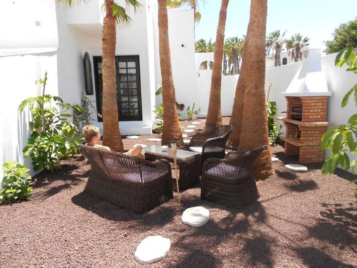 Ganze Wohnung, Costa Calma with a garden,5 min. from the beach in Costa Calma, Pájara
