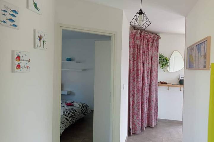 Location de vacances pour 12 personnes, avec jacuzzi et jardin à Kerlaz - 2