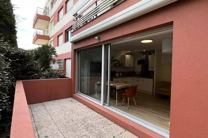 Gîte pour 2 personnes, avec terrasse dans Plage Chambre d'Amour - 3