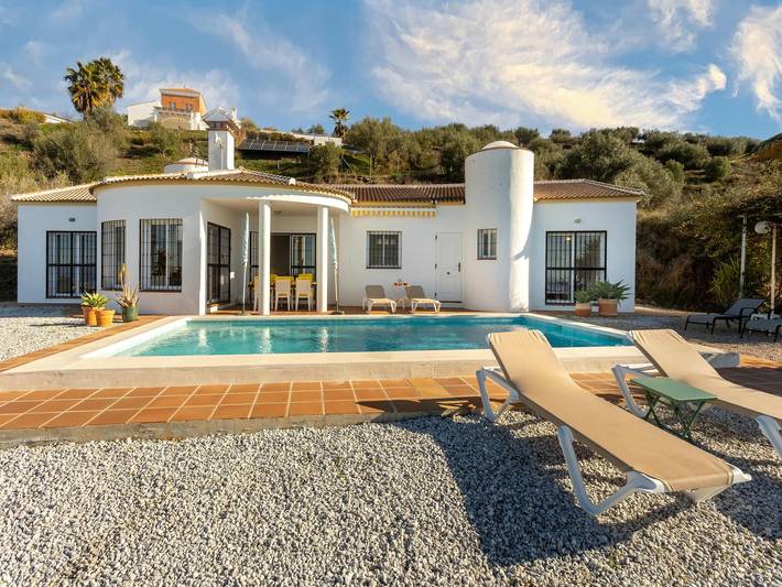 Casa de vacaciones para 6 personas, con Terraza y Piscina en Arenas