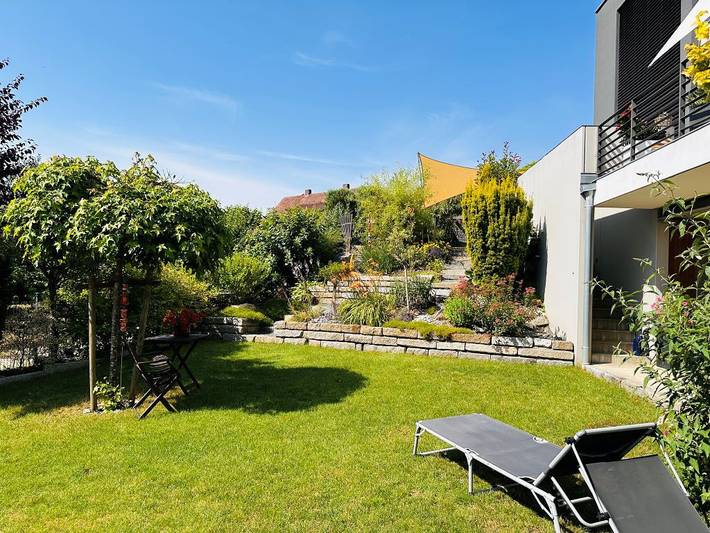 Ferienwohnung für 2 Personen, mit Balkon/Terrasse und Balkon sowie Terrasse und Garten in Beilngries - 2
