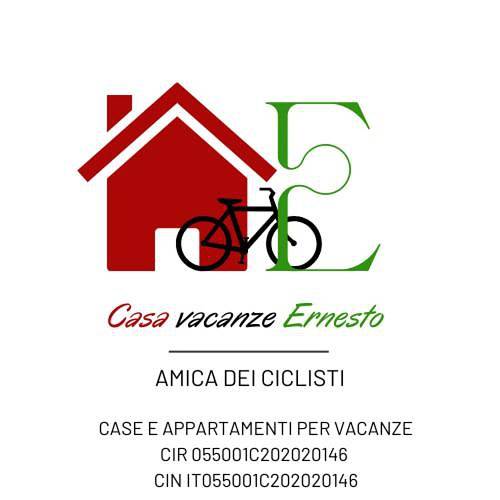 Casa vacanza per 4 persone, con Balcone e Terrazza nonché Giardino e Piscina a Acquasparta