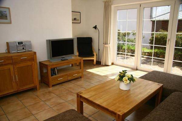 Ferienwohnung für 4 Personen, mit Terrasse und Garten sowie Sauna - 1