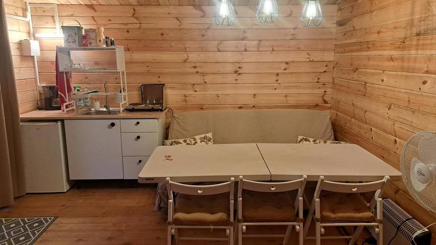 Location de vacances pour 6 personnes, avec jardin et vue à Segonzac (Corrèze) - 4