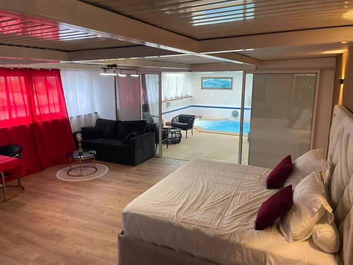 Gîte pour 2 personnes, avec piscine à Pierrefitte-sur-Seine - 2