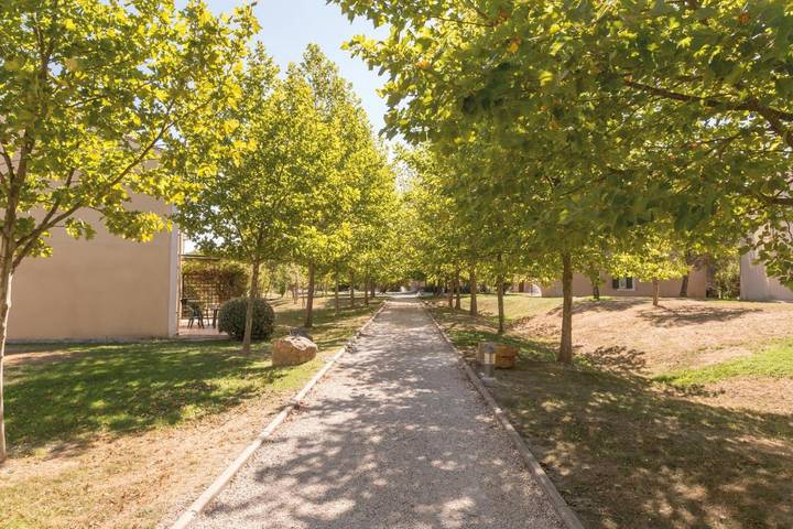 Location de vacances pour 6 personnes, avec piscine et jardin à Fuveau - 4