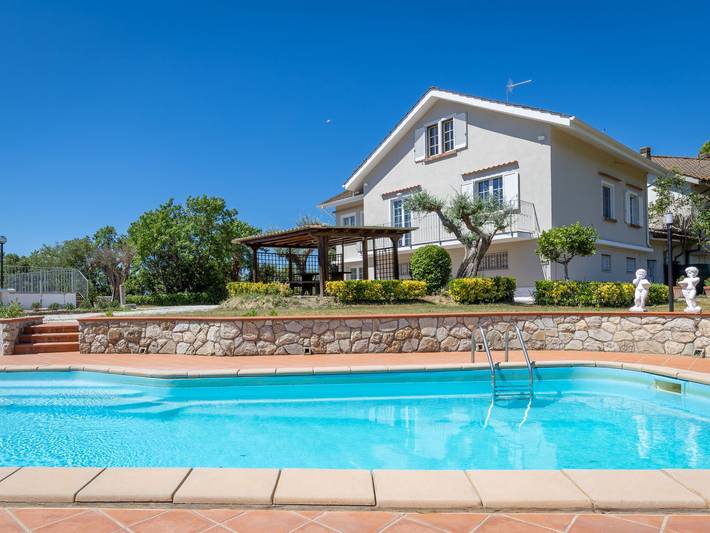 Ferienhaus für 11 Personen, mit Garten und Terrasse, mit Haustier