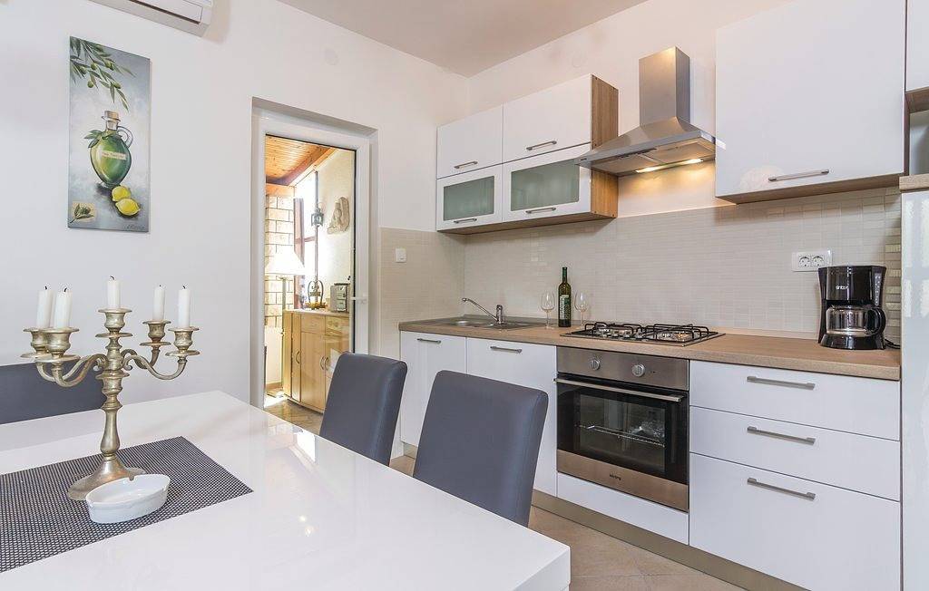 Villa Elida by Villas Guide in Rovinj Riviera, Rovinj