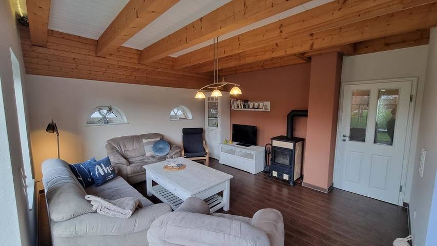 Ferienhaus für 5 Personen, mit Garten und Terrasse sowie Sauna in Neßmersiel