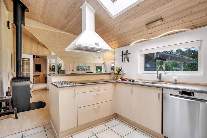 Ferienhaus für 12 Personen, mit Terrasse und Garten sowie Sauna und Whirlpool in Lolland-Falster - 4