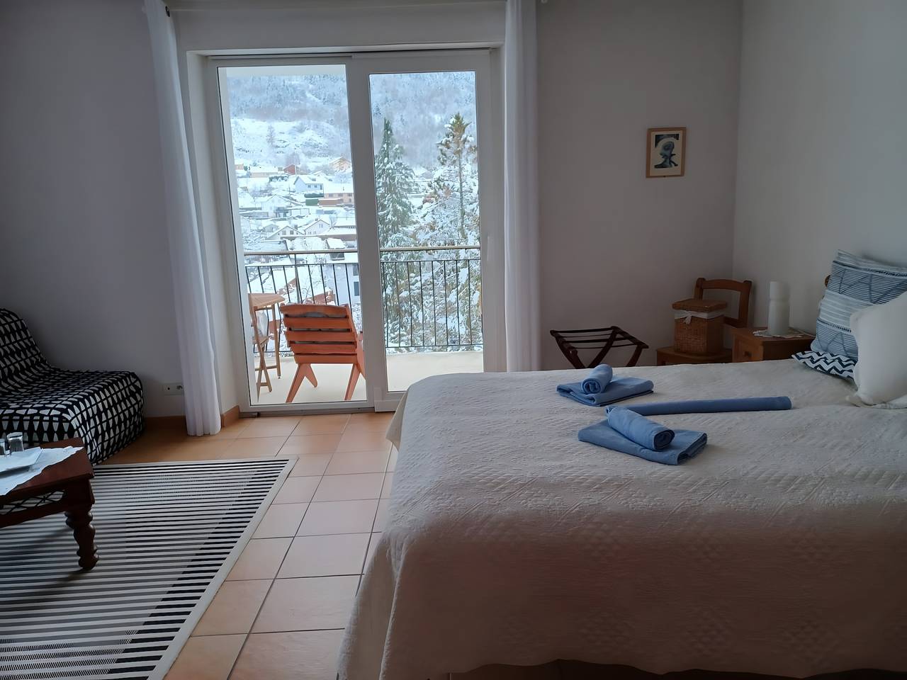 Bed & Breakfast 'Chambre A - Villa Sportive' met bergzicht, gedeeld terras en wifi in Cornimont , Parc naturel régional des Ballons des Vosges
