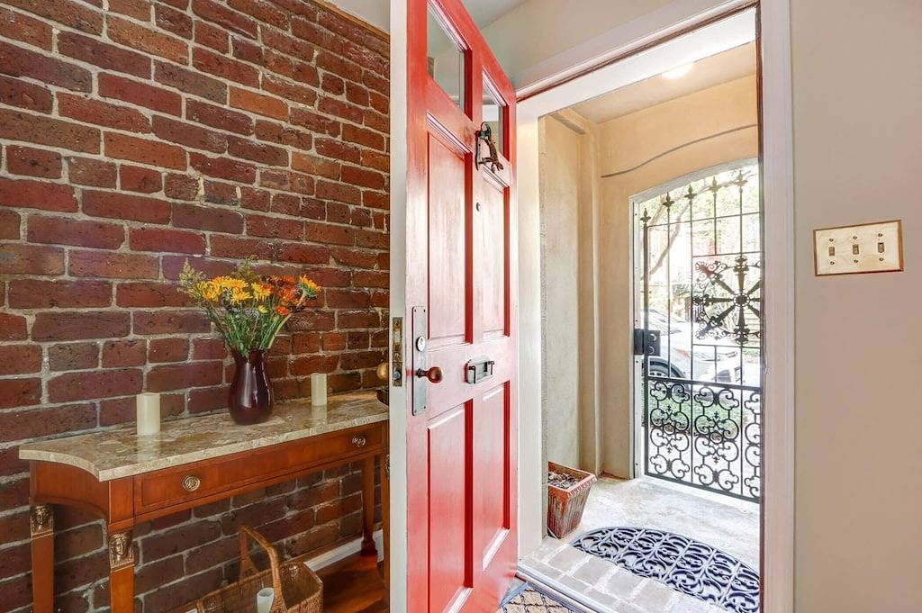 Ganze Wohnung, Charming 1800s Garden Apt. | Dog Friendly + Garage in Savannah, Chatham County