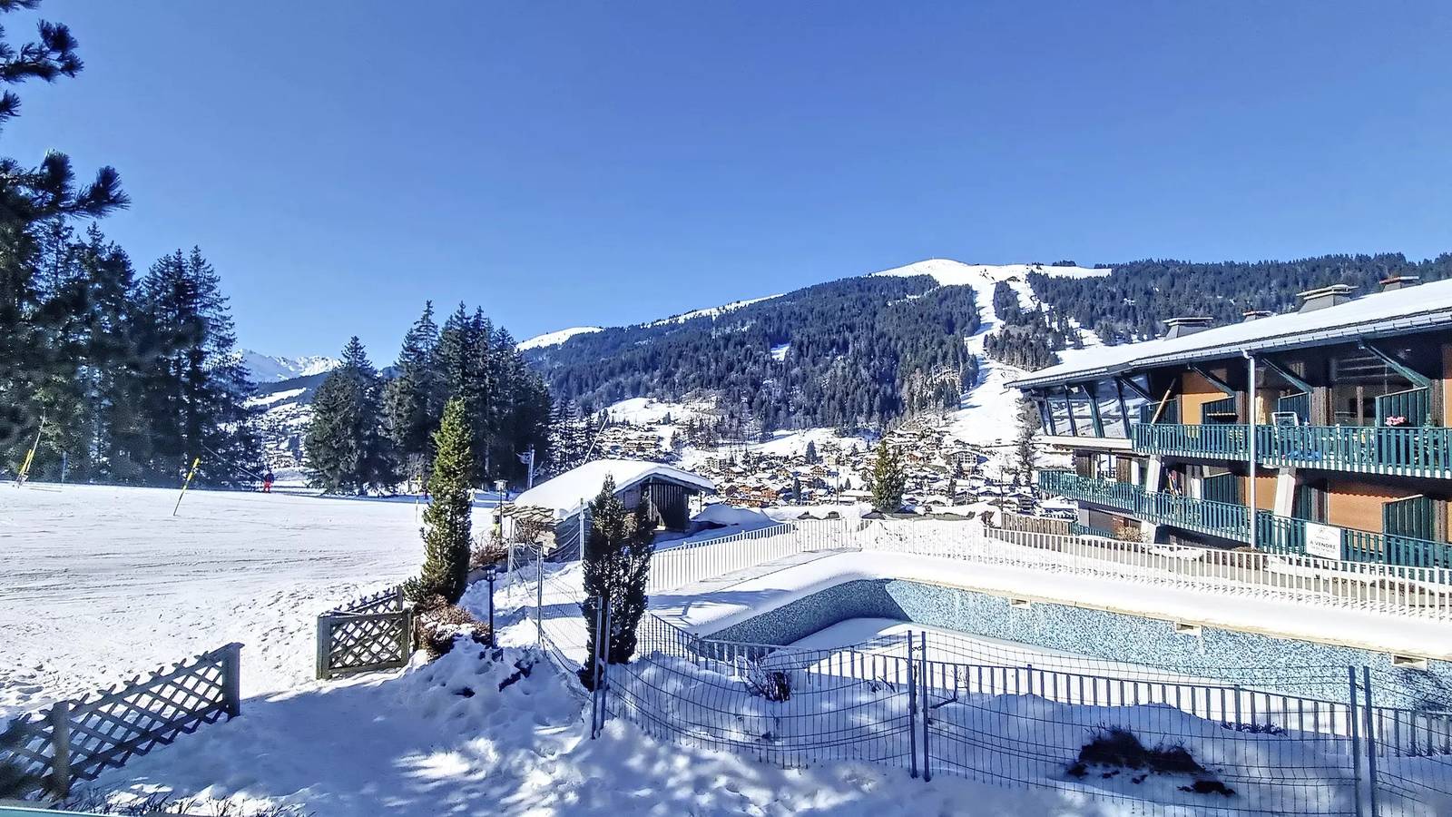 Ganzes Studio, Jatoba - Ferienwohnung - 4 Pers - Ski in/out in Les Gets, Les Portes du Soleil