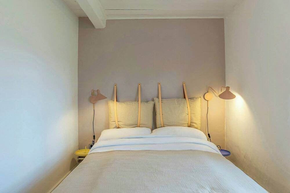Apartamento inteiro, Secluded thatched roof apartment by the moor in Schwabstedt, Eider-Treene-Sorge