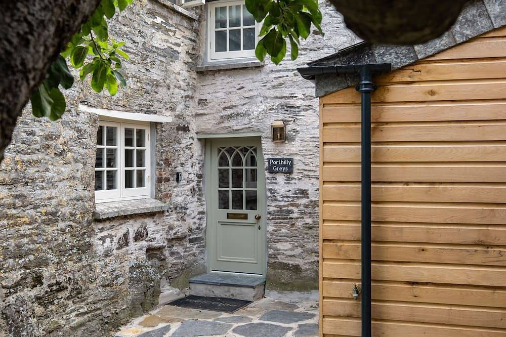 Cottage for 10 People in Rock, St Minver Lowlands