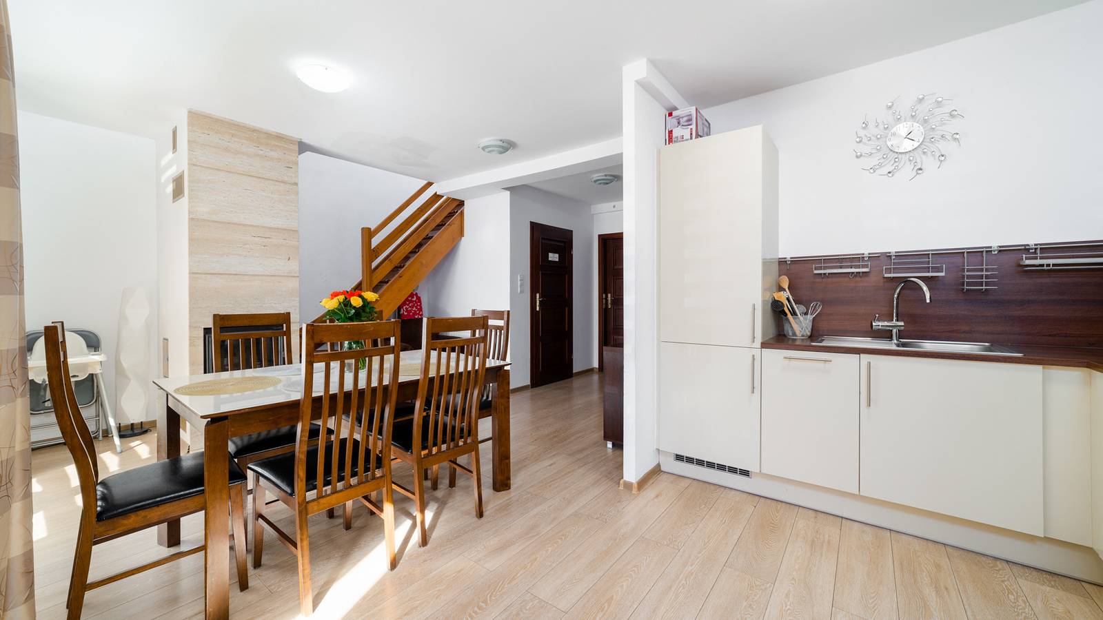 Cały apartament wypoczynkowy, Apartament wakacyjny dla 8 osób z balkon in Karpacz, Sudety (Polska)