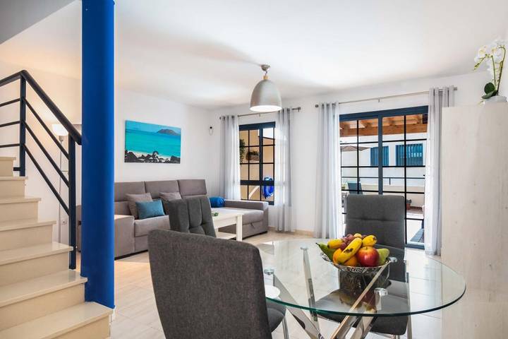 Location de vacances pour 5 personnes, avec jardin ainsi que balcon et vue à La Lajita - 3