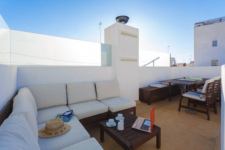 Ferienwohnung für 5 Personen, mit Whirlpool und Terrasse in Cádiz - 3