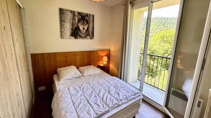Chalet pour 7 Personnes dans Mont-Dore, Région de Clermont-Ferrand, Photo 2