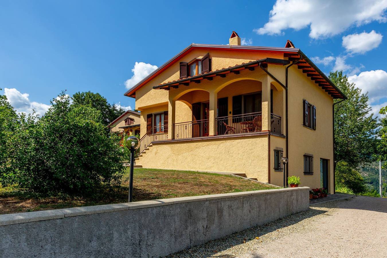 Villa für 8 Personen mit Balkon in Talla, Valdarno