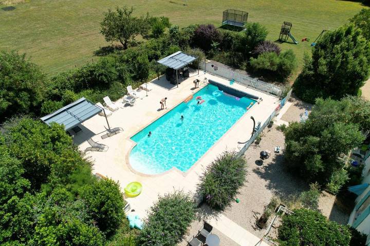 Maison de vacances pour 23 personnes, avec jardin et piscine, animaux acceptés - 1