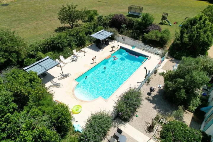 Maison de vacances pour 23 personnes, avec piscine et jardin, animaux acceptés - 1