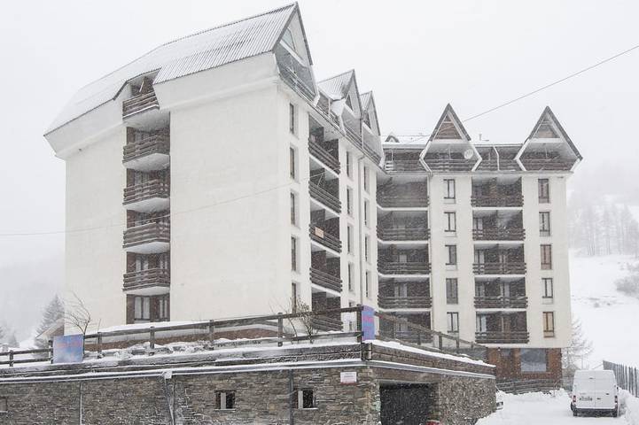 Location de vacances pour 6 personnes, animaux acceptés à Usseaux